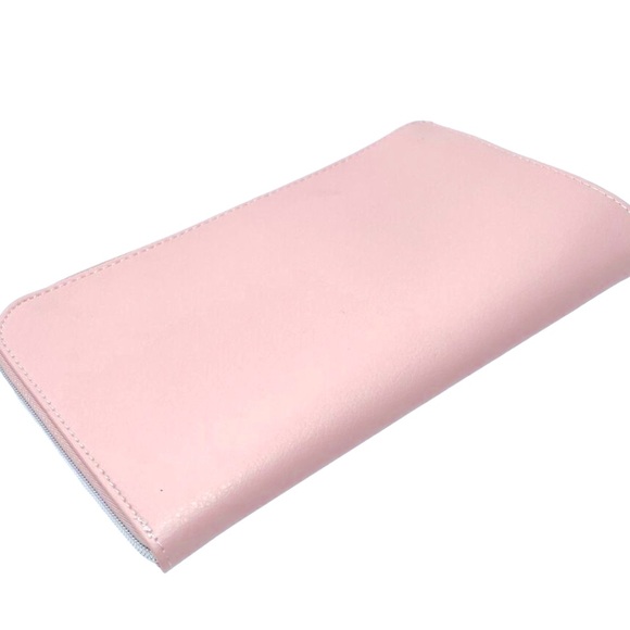 Dior Light Pink Vegan Leather Cosmetics Pouch - Picture 4 of 7